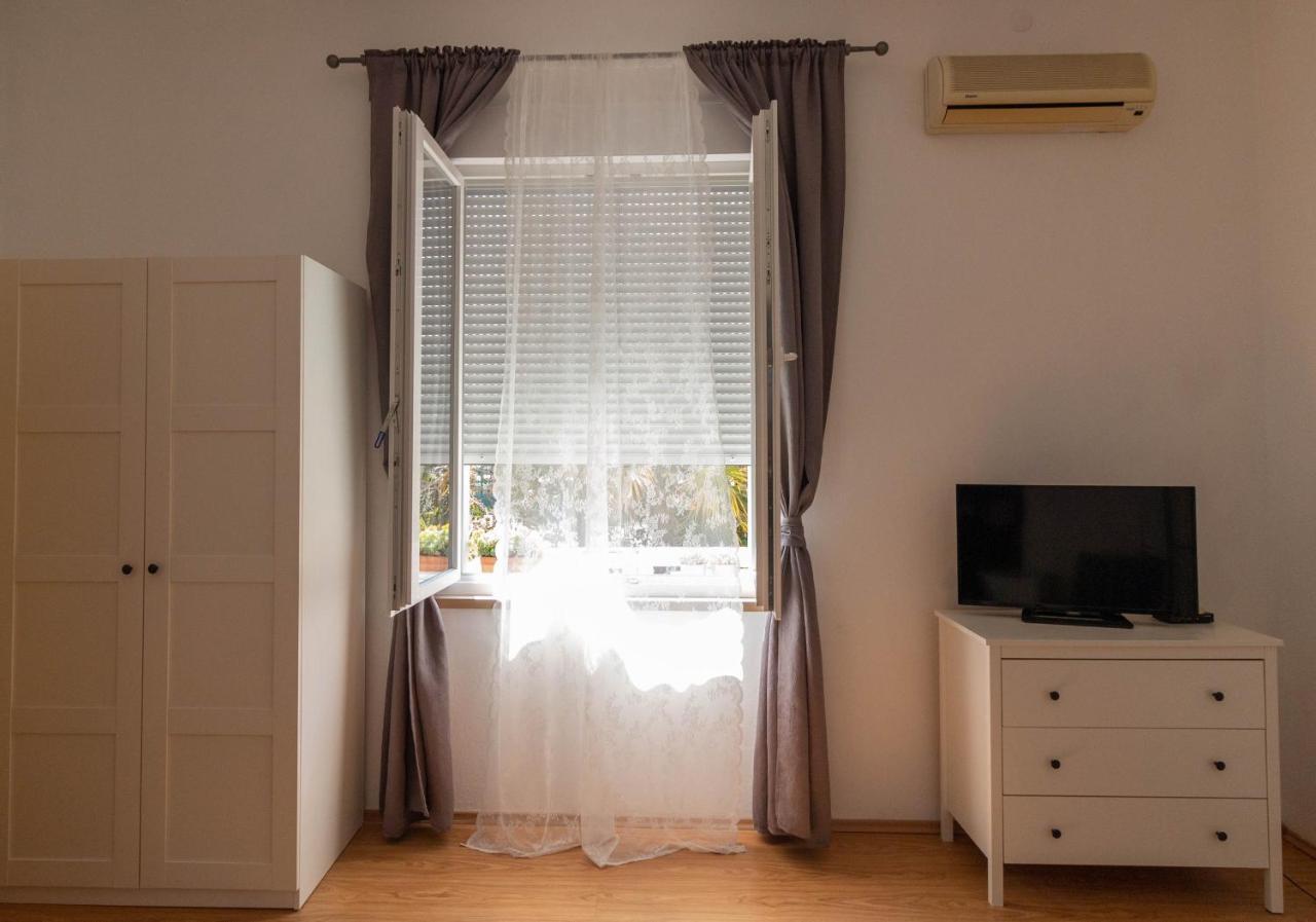 Apartman Ema Zadar Exterior foto